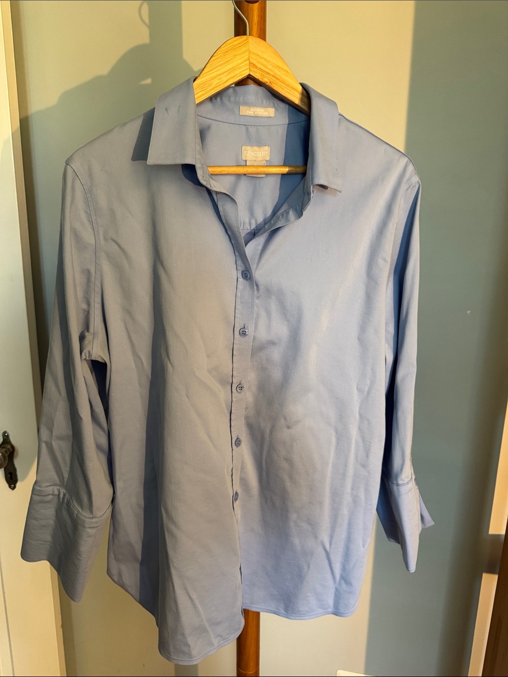 Chico's no iron collection Light Blue Long-Sleeve Dress Shirt